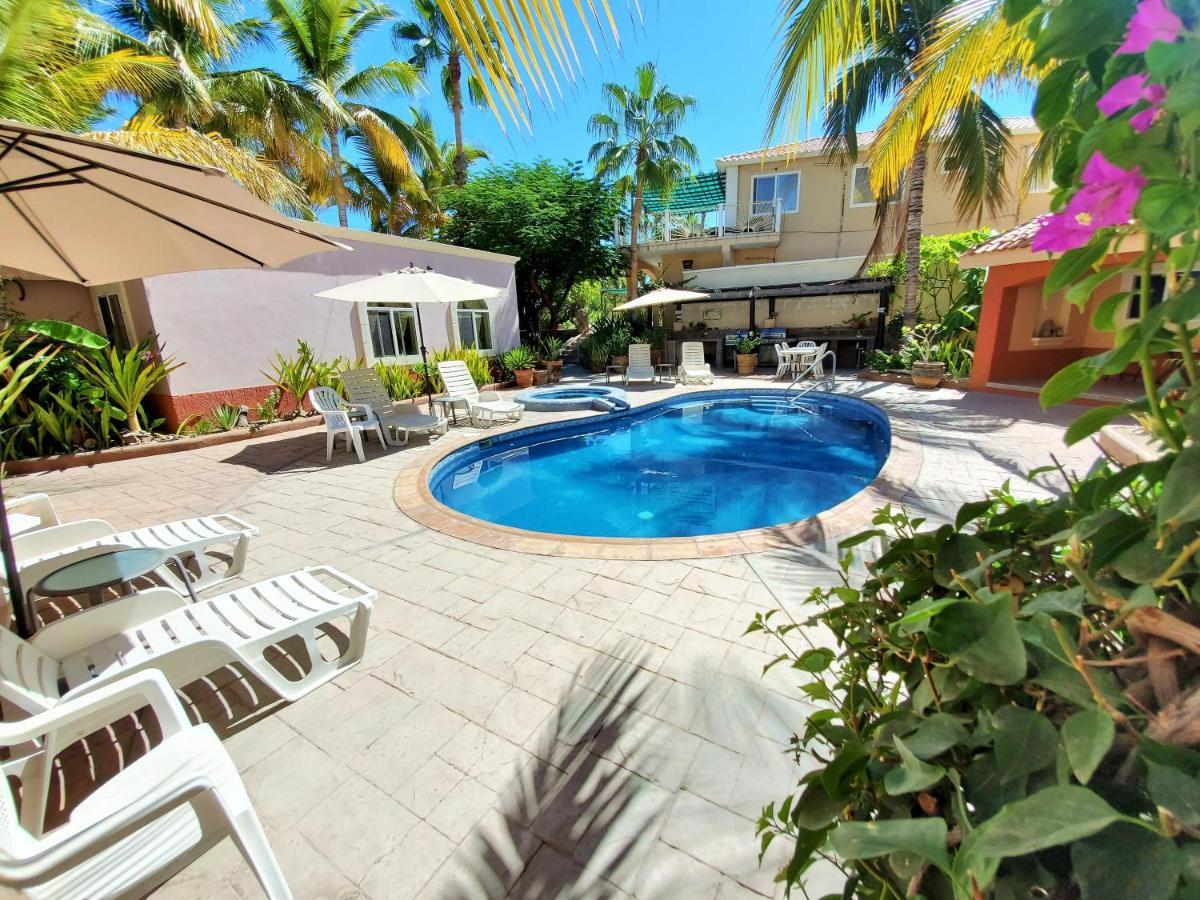 לורטו Coco Cabanas And Casitas Vacation Rentals מראה חיצוני תמונה