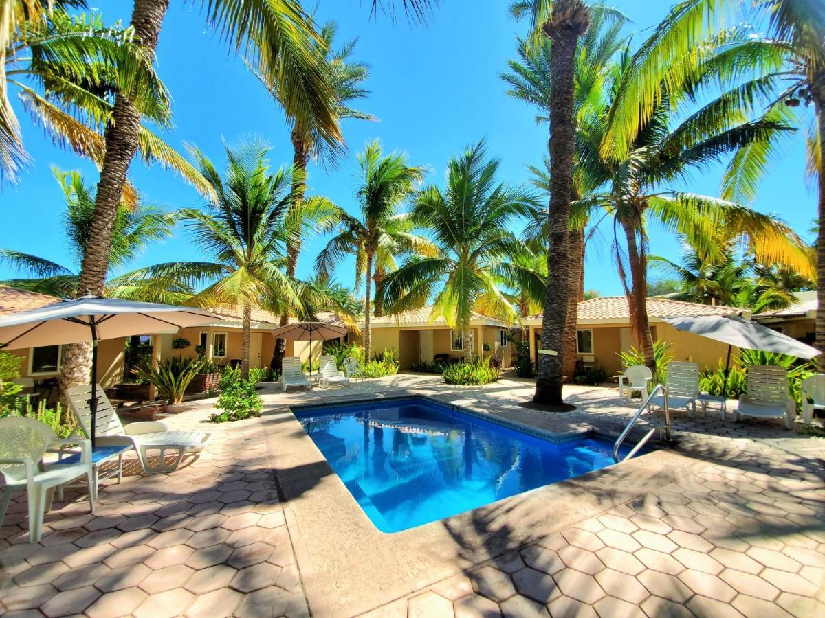 לורטו Coco Cabanas And Casitas Vacation Rentals מראה חיצוני תמונה