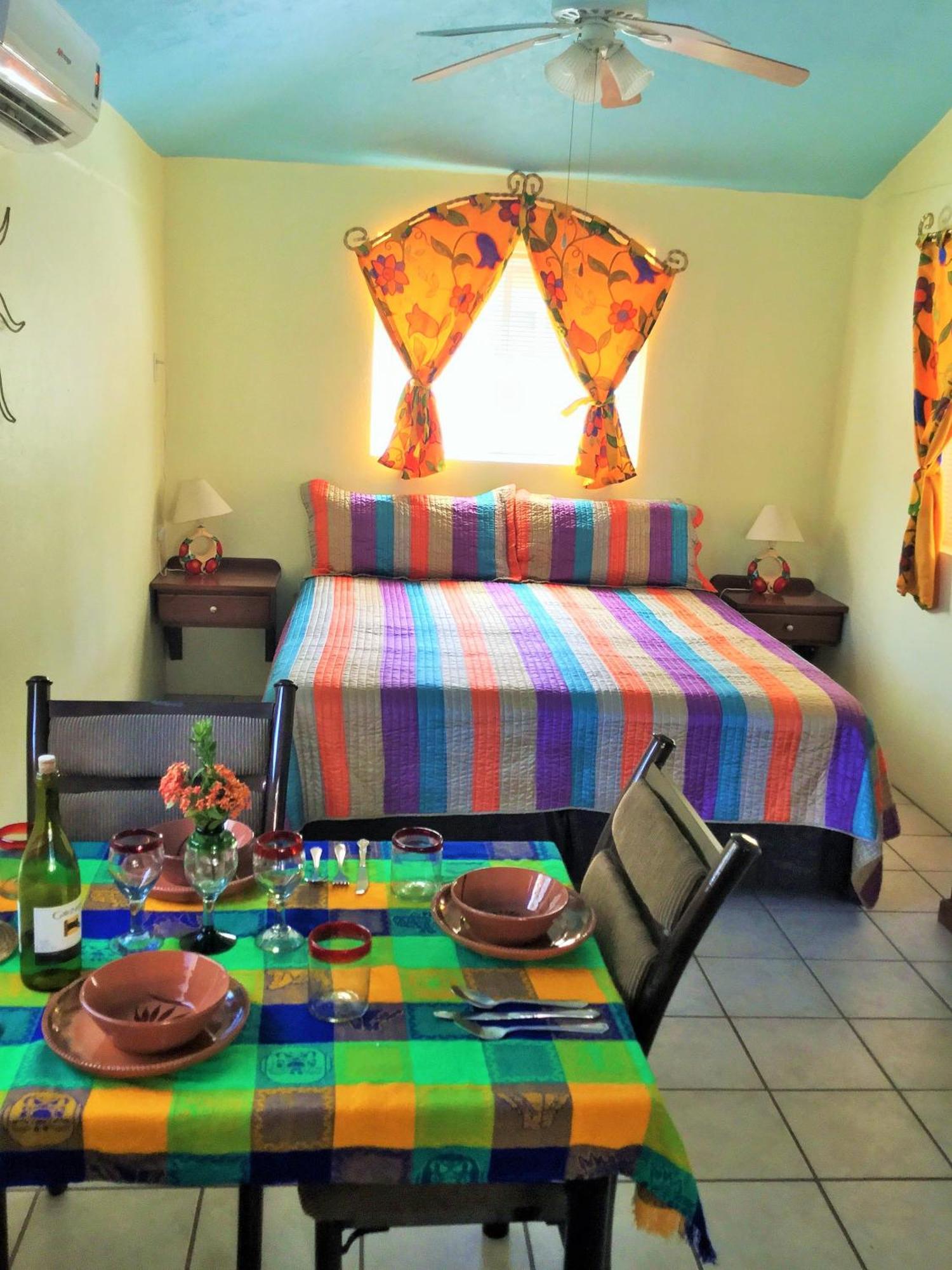 לורטו Coco Cabanas And Casitas Vacation Rentals חדר תמונה